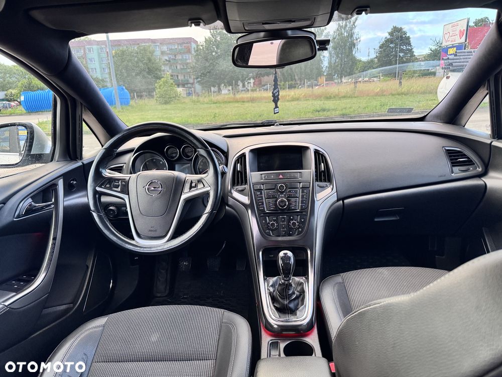 Opel Astra - 8