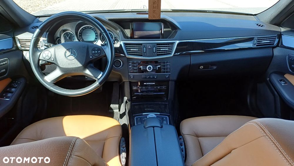 Mercedes-Benz Klasa E 350 4Matic 7G-TRONIC Avantgarde - 10