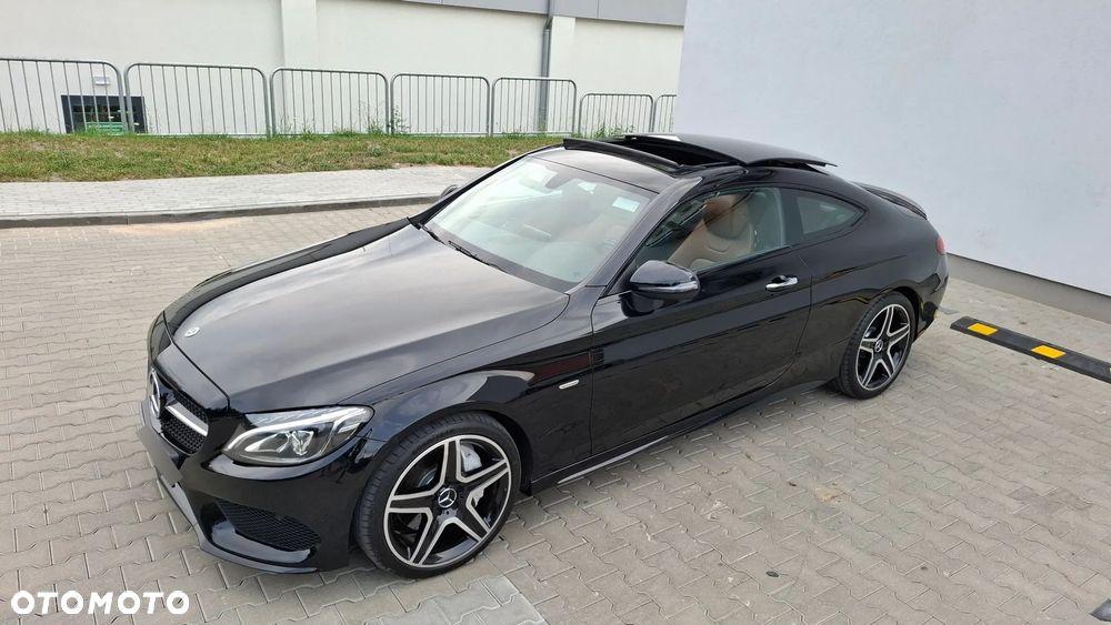 Mercedes-Benz Klasa C 300 9G-TRONIC - 10