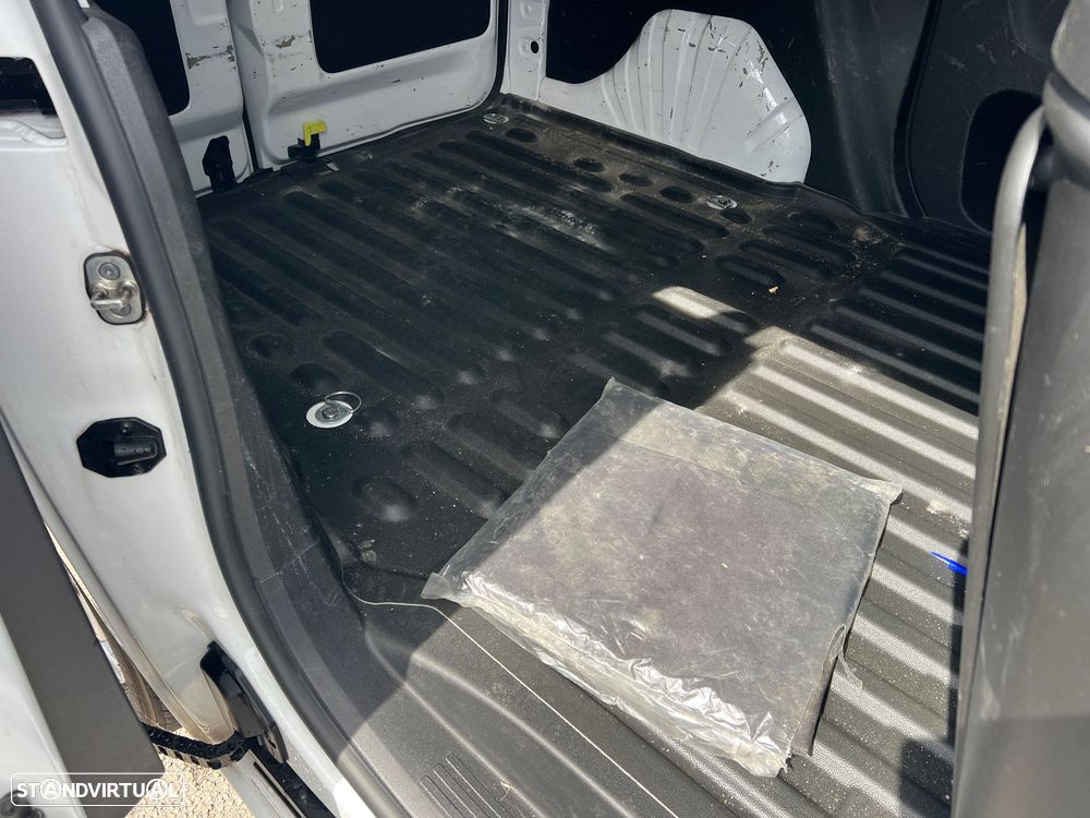 Citroën BERLINGO M CLUB - 26