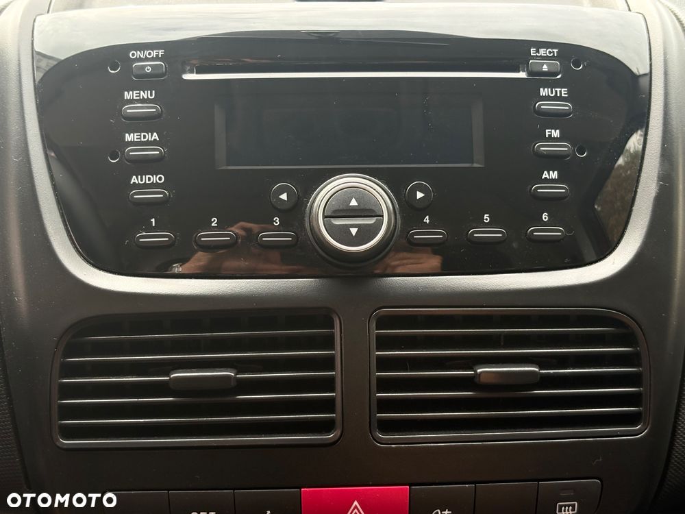 Opel Combo - 16