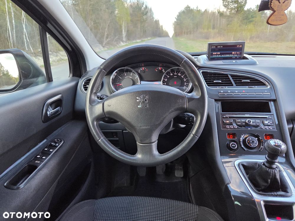 Peugeot 5008 1.6 THP Active 7os - 16