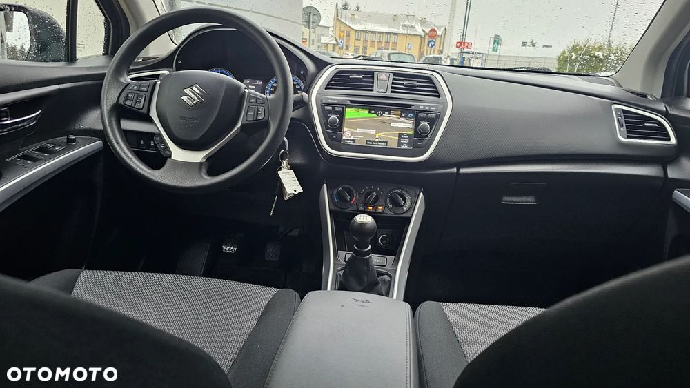 Suzuki SX4 S-Cross 1.6 VVT 4x2 Comfort - 25