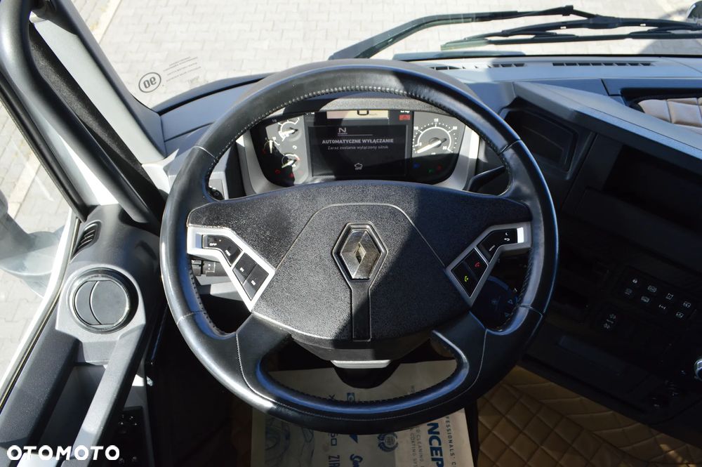 Renault T 520 - 16