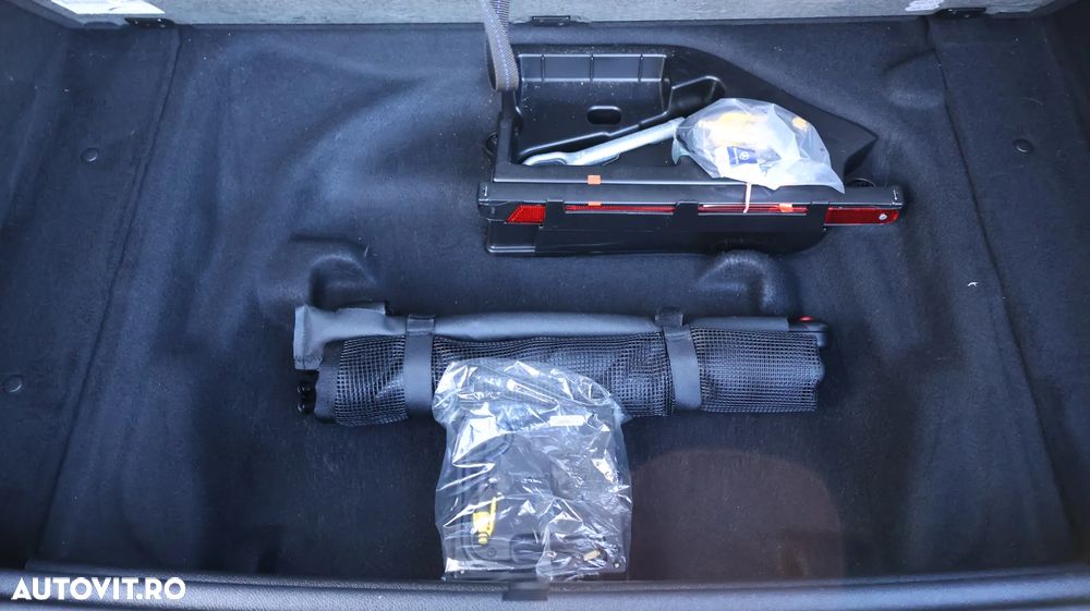 Mercedes-Benz B 200 d 4Matic 7G-DCT AMG Line - 35