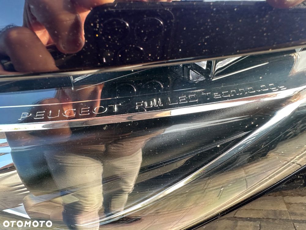 Peugeot 308 BlueHDi FAP 150 EAT6 Stop&Start Allure - 23