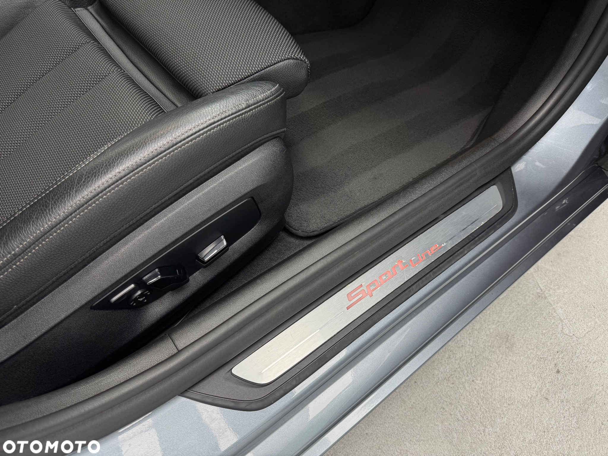 BMW Seria 5 520d Touring Sport Line - 24