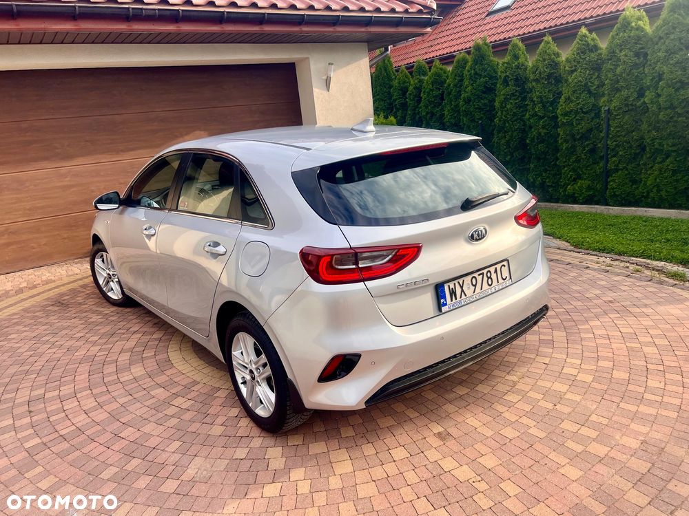 Kia Ceed 1.6 CRDi SCR L - 26