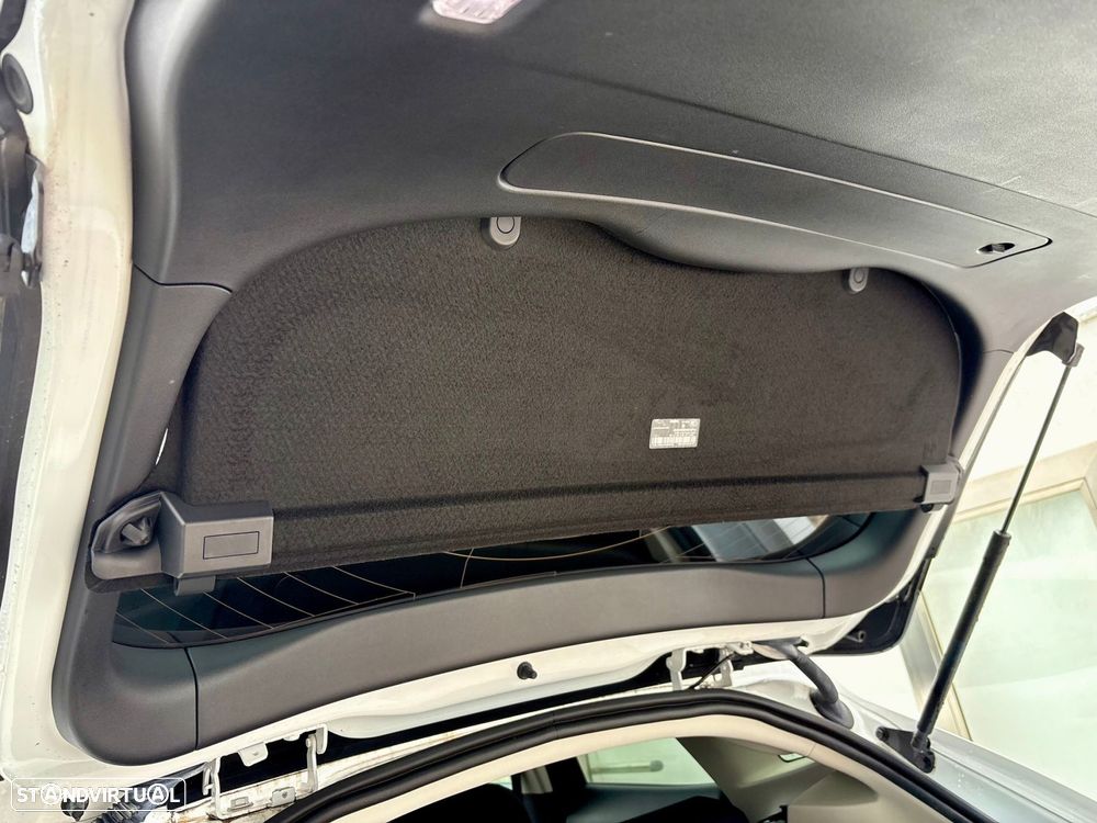 Jaguar E-Pace 2.0 i4D R-Dynamic - 7