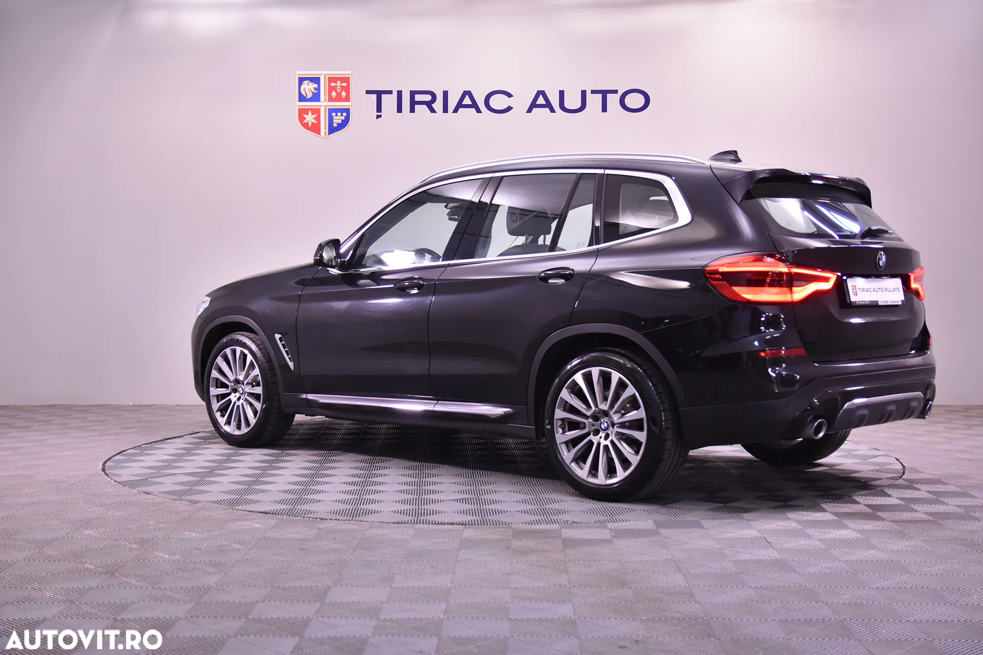 BMW X3 xDrive20d Aut. - 3