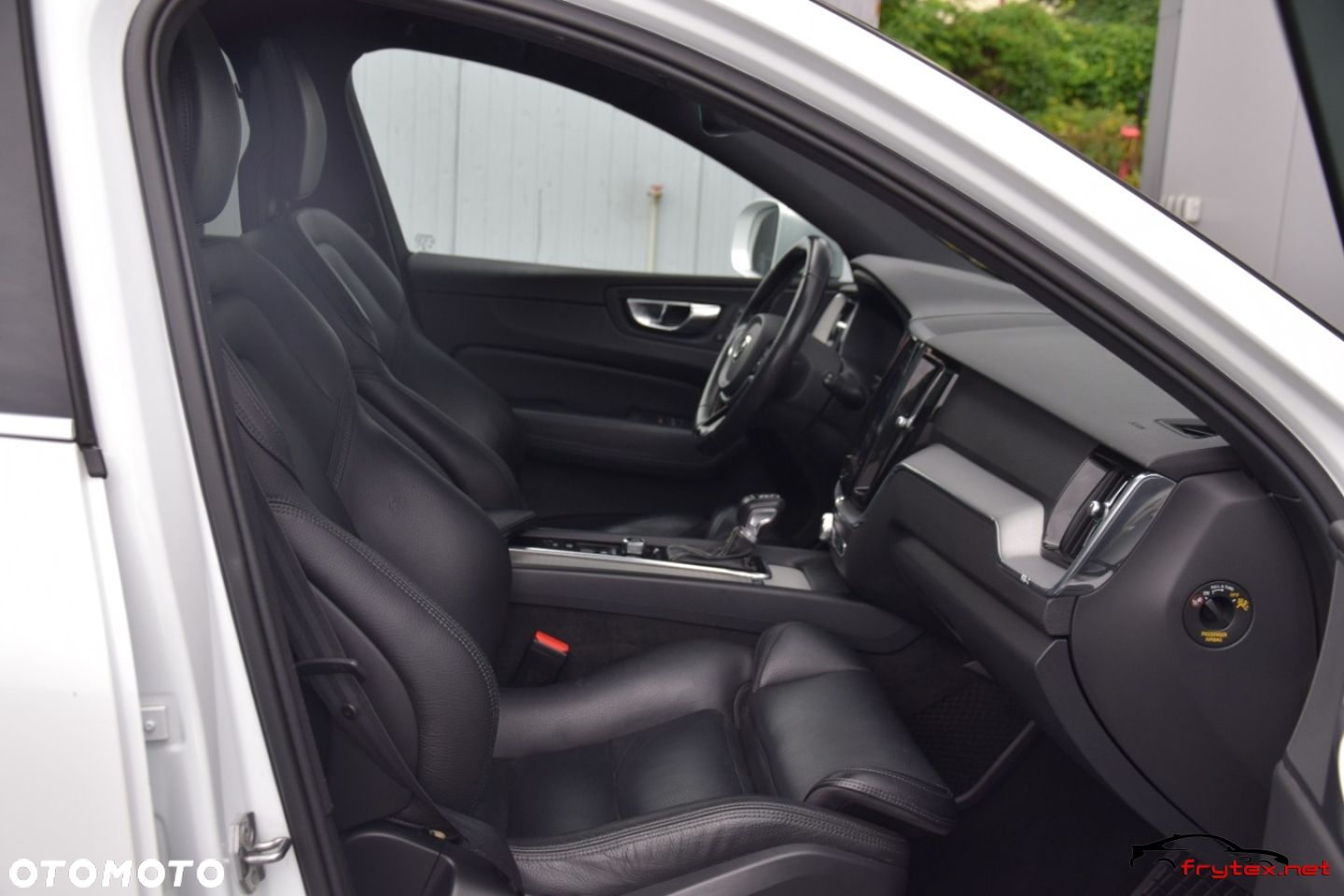 Volvo XC 60 - 22