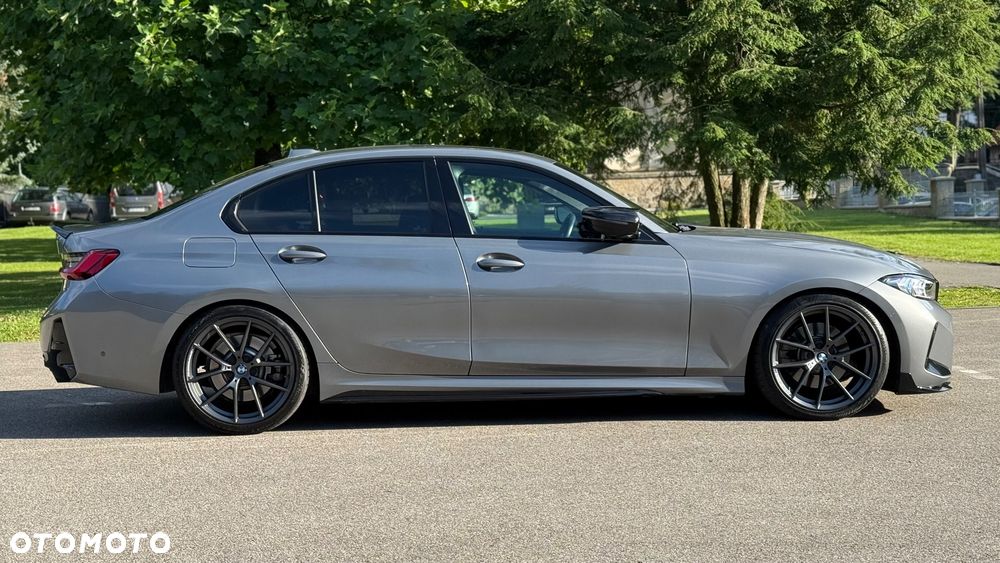BMW Seria 3 330i xDrive M Sport Sport - 8