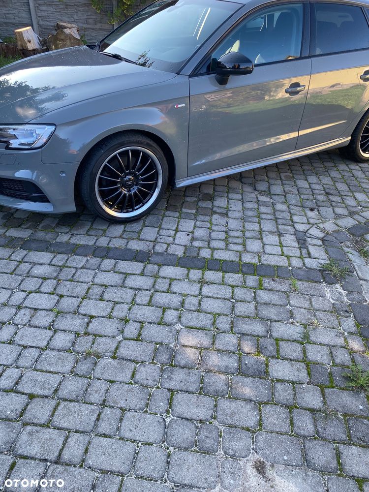 Audi A3 Sportback - 13