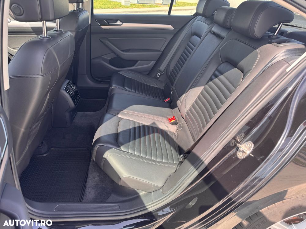 Volkswagen Passat 2.0 TDI DSG Comfortline - 14