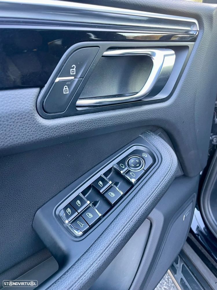 Porsche Macan S - 14