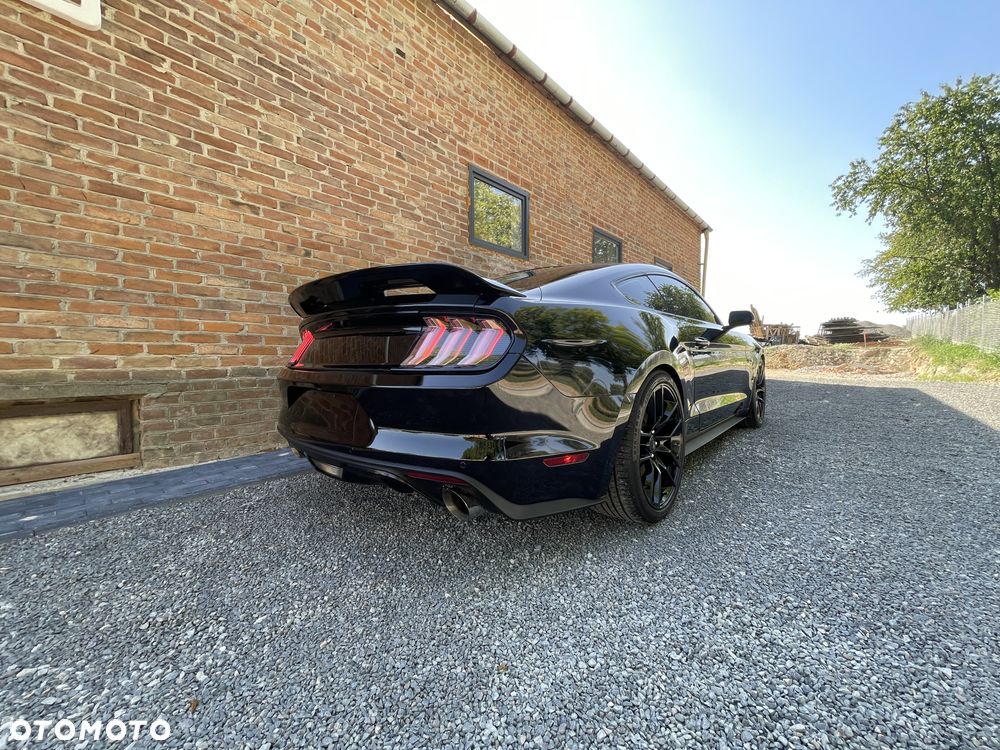 Ford Mustang 5.0 V8 GT - 5