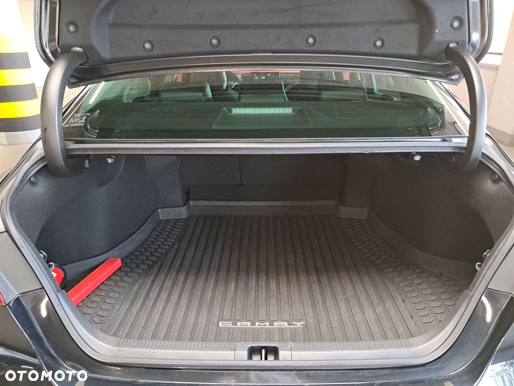 Toyota Camry 2.5 Hybrid Prestige CVT - 14