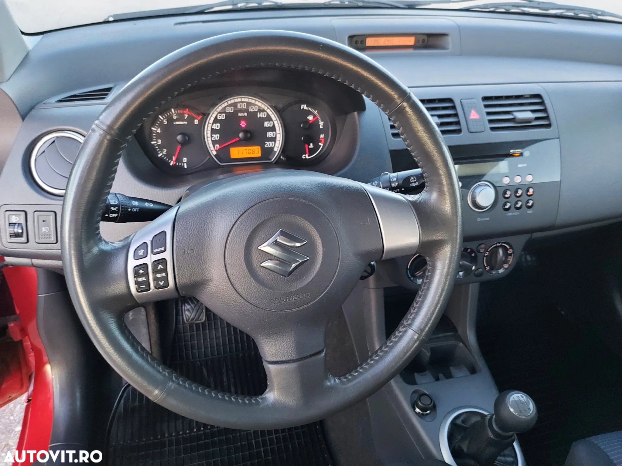 Suzuki Swift - 16