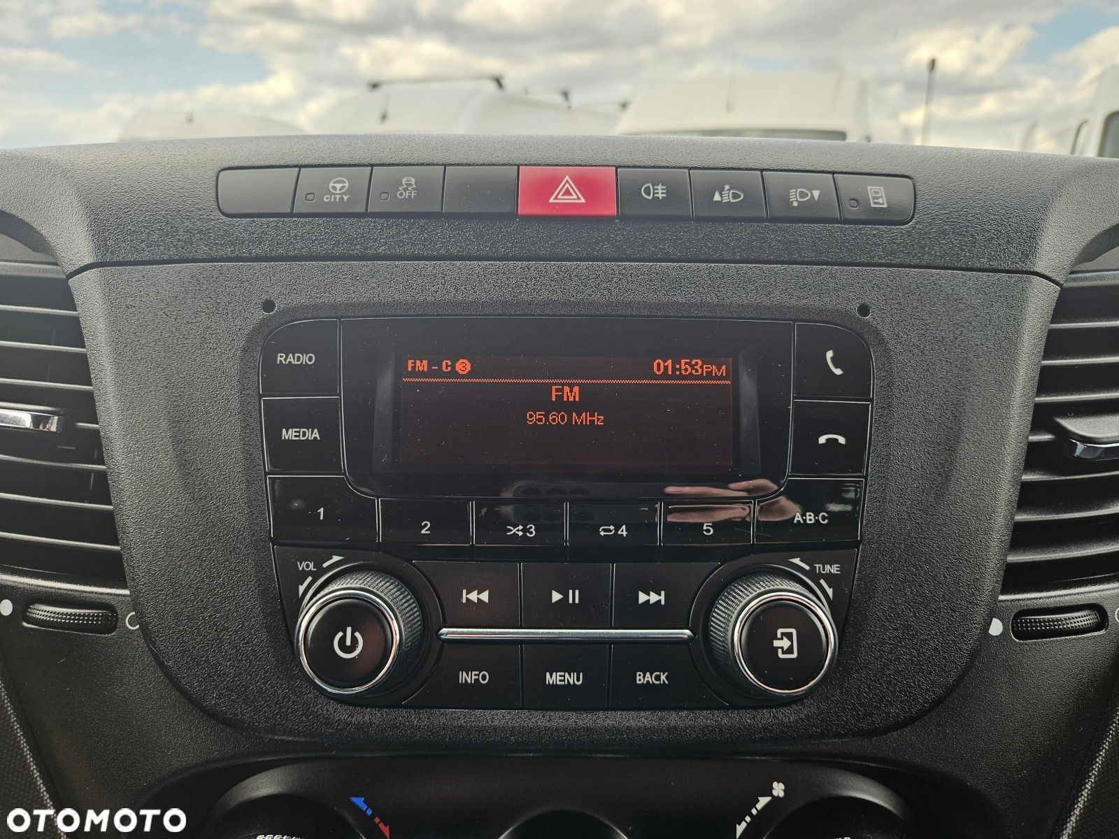 Iveco 35s16 L3H2 *104900zł NETTO* Brygadówka 6-cio osobowa 2,3HPi/160KM - 24