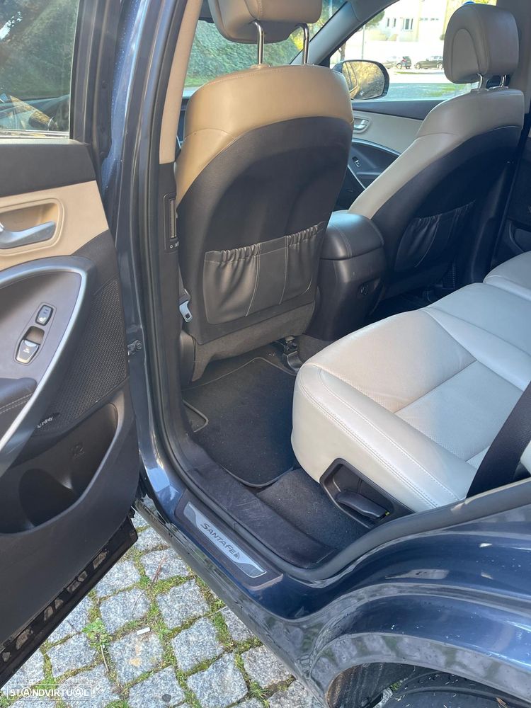 Hyundai Santa Fe 2.2 CRDi Executive - 9