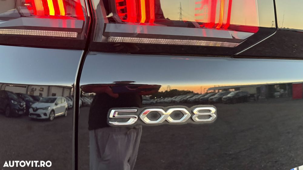 Peugeot 5008 - 30