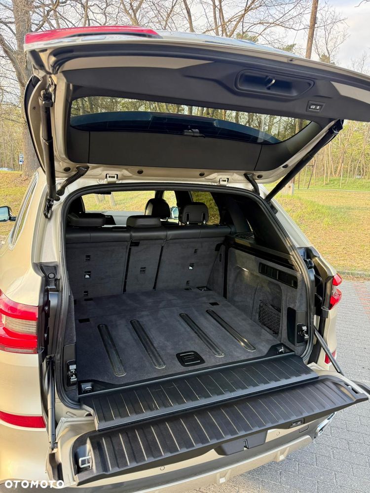 BMW X5 xDrive30d - 23