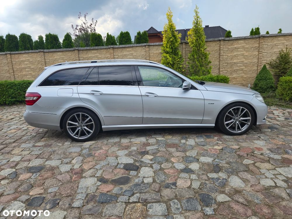 Mercedes-Benz Klasa E 350 CDI DPF BlueEFFICIENCY 7G-TRONIC Avantgarde - 13