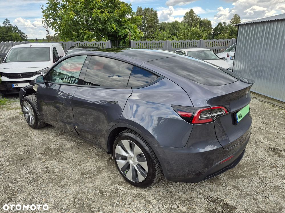 Tesla Model Y RWD - 5