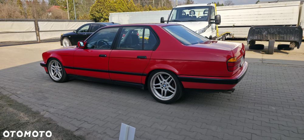 BMW Seria 7 - 8