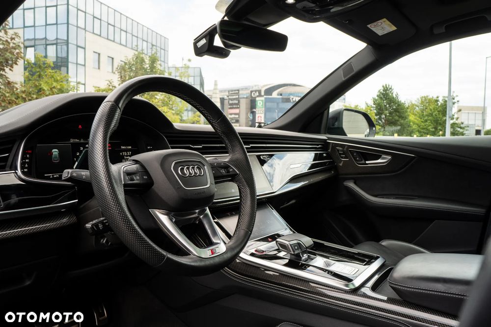 Audi SQ8 - 14
