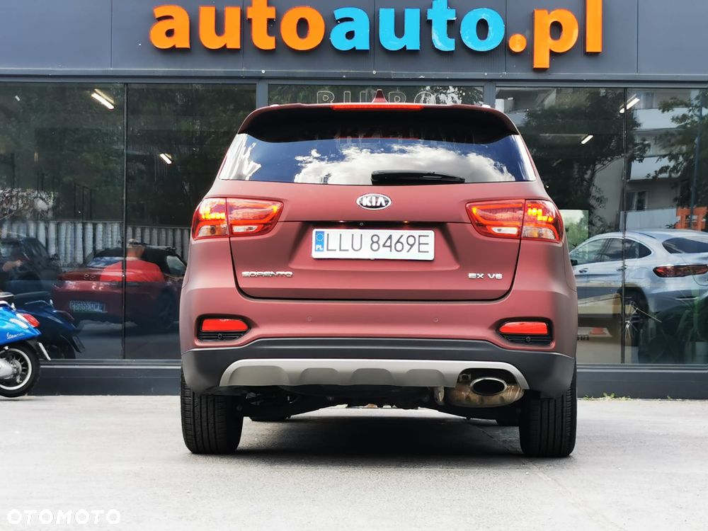 Kia Sorento - 34