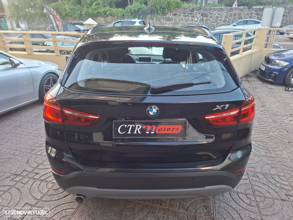 BMW X1 sDrive18d Sport Line - 8
