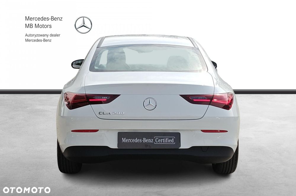 Mercedes-Benz CLA - 4