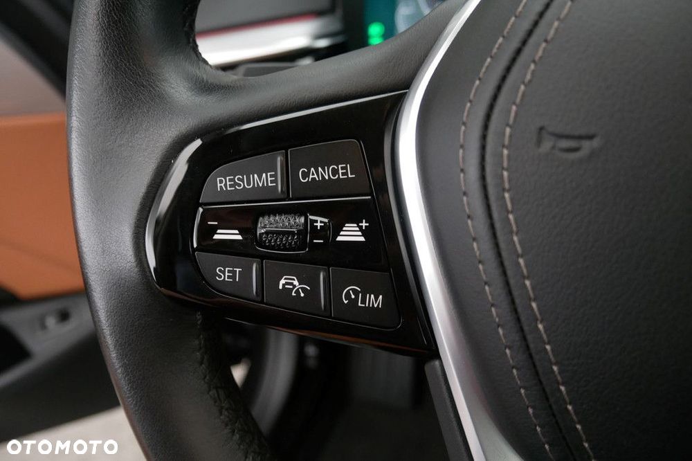 BMW Seria 5 - 28
