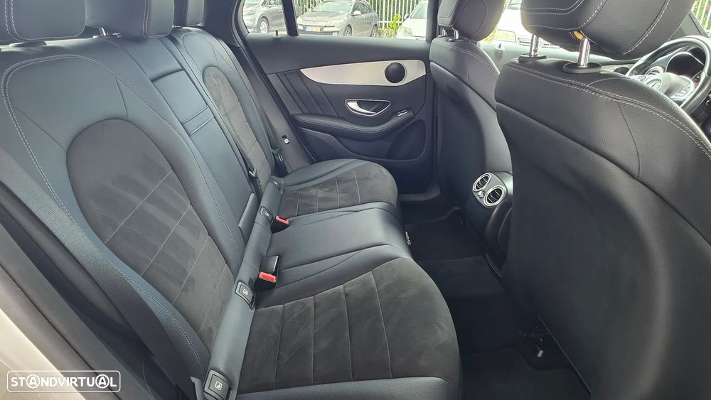 Mercedes-Benz GLC 250 d Coupé AMG Line 4-Matic - 31