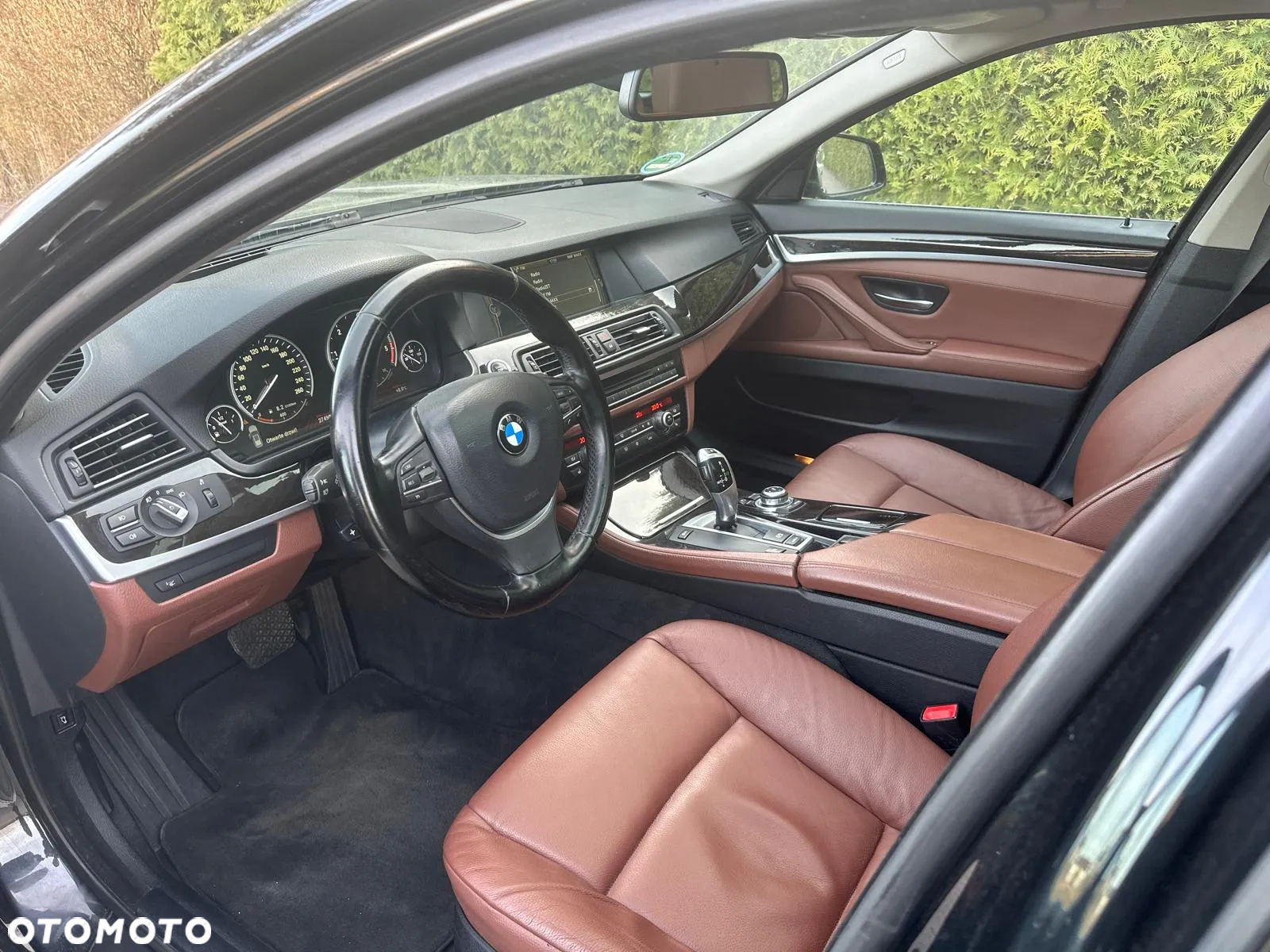 BMW Seria 5 520d Touring - 16