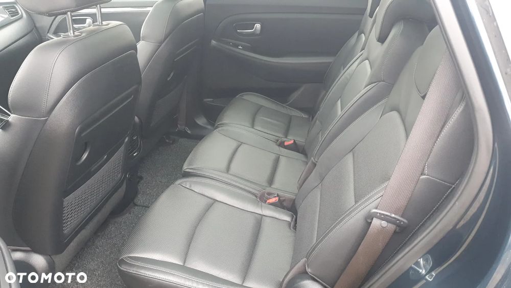 Kia Carens 1.7 CRDi 115 Dream Team Edition - 21