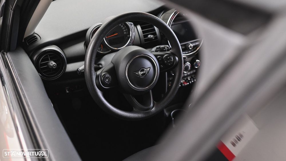 MINI 5 Portas One - 38