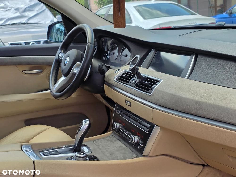 BMW 5GT 530d - 31