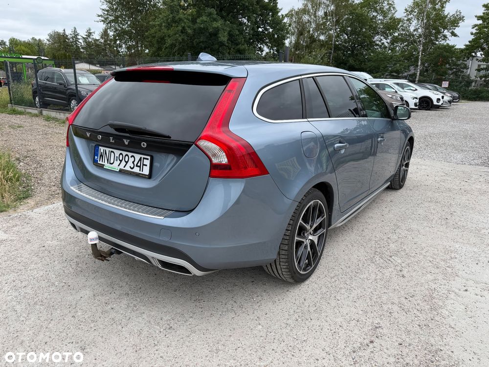 Volvo V60 D2 Summum - 7