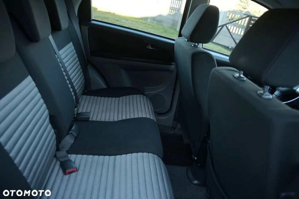 Suzuki SX4 - 21