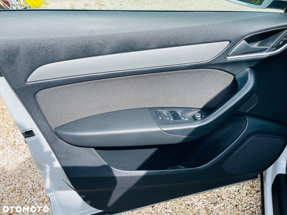 Audi Q3 2.0 TDI - 23