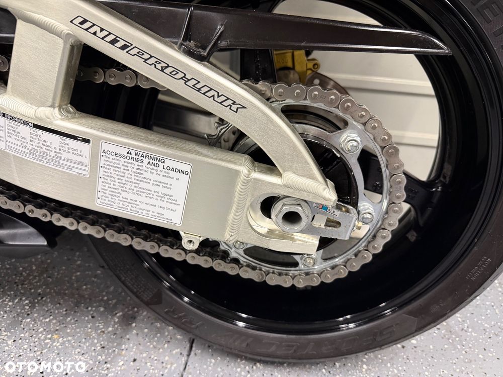 Honda CBR - 14