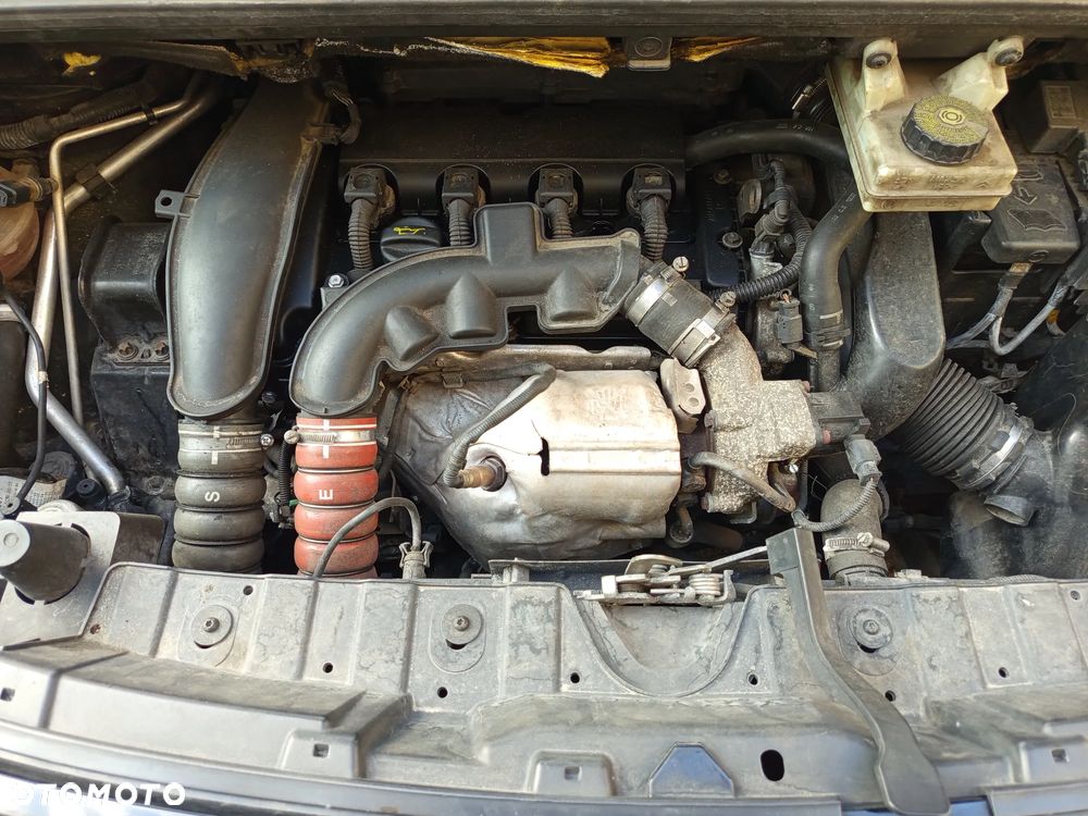 Peugeot 3008 1.6 Premium - 12