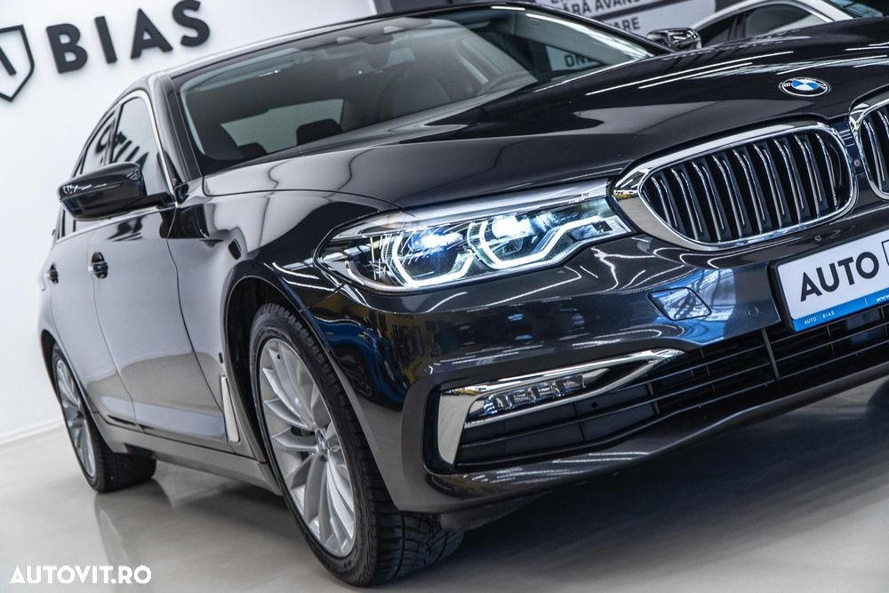 BMW Seria 5 530e iPerformance Aut. Luxury Line - 32