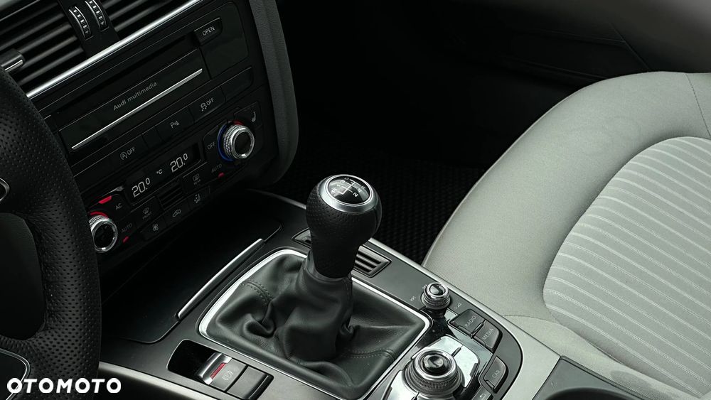 Audi A4 Avant 2.0 TDI DPF clean diesel Attraction - 33