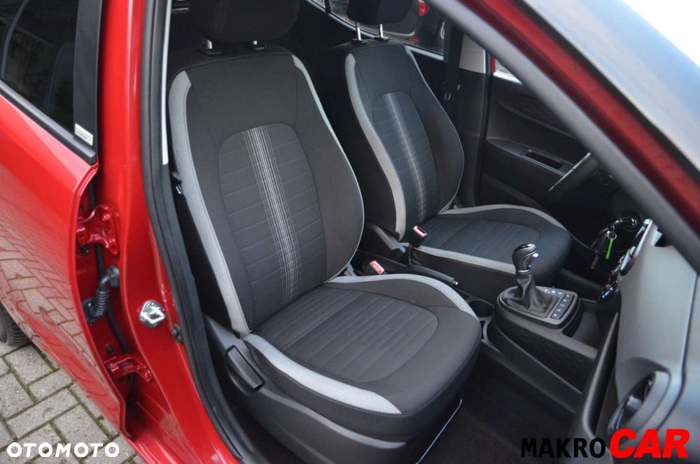 Hyundai i10 - 10