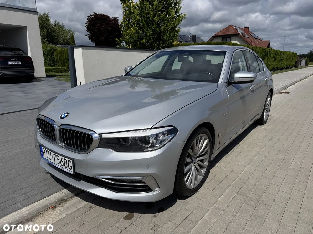 BMW Seria 5 520d Luxury Line - 1