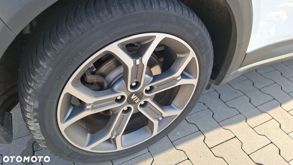 Kia XCeed 1.6 GDI PHEV L Business Line DCT - 17