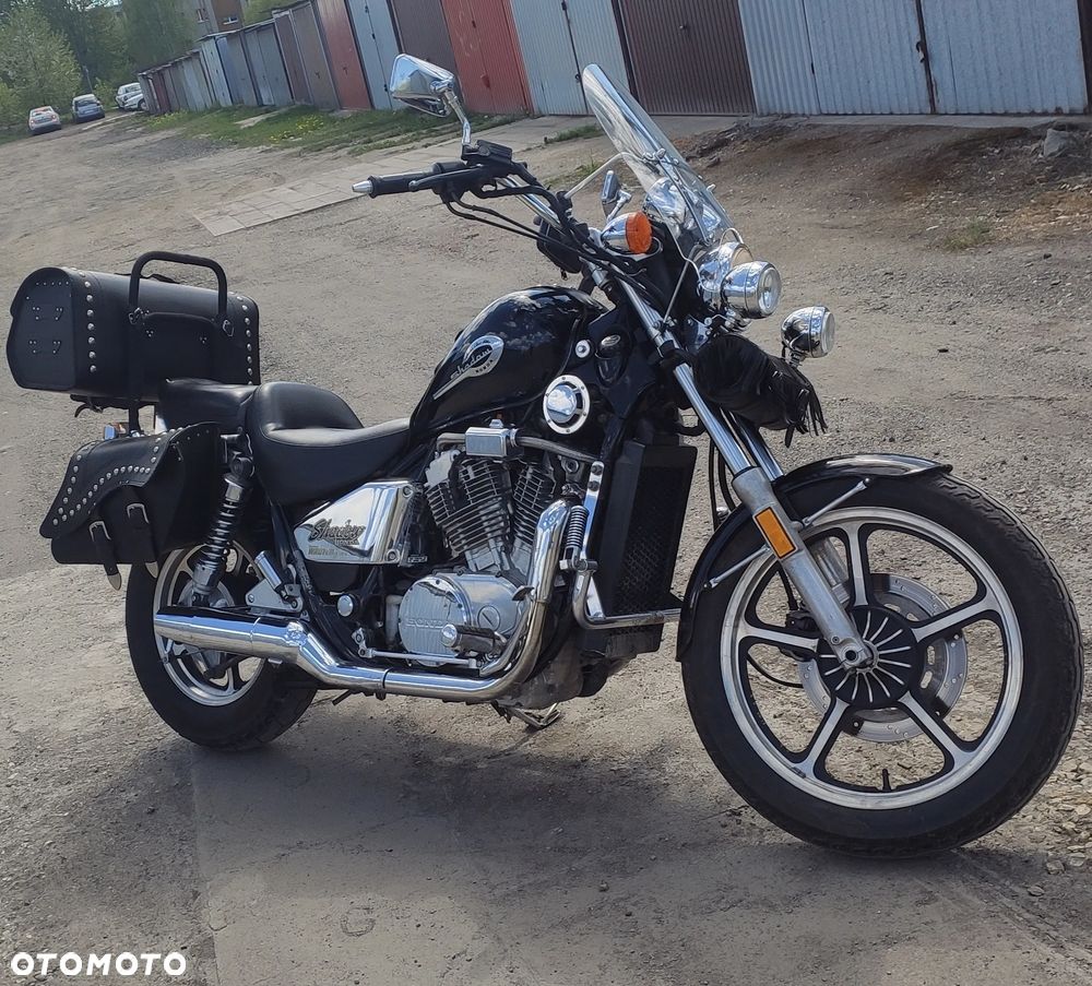 Honda Shadow - 1